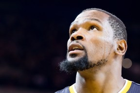 AYX-杜兰特在巴塞罗那比赛中大比分获胜，领先优势明显引发热议！